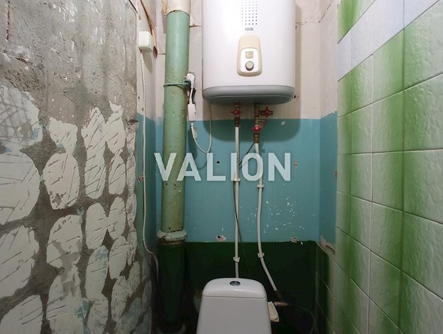 Продаж 3-к квартири вул. Ревуцького 29а