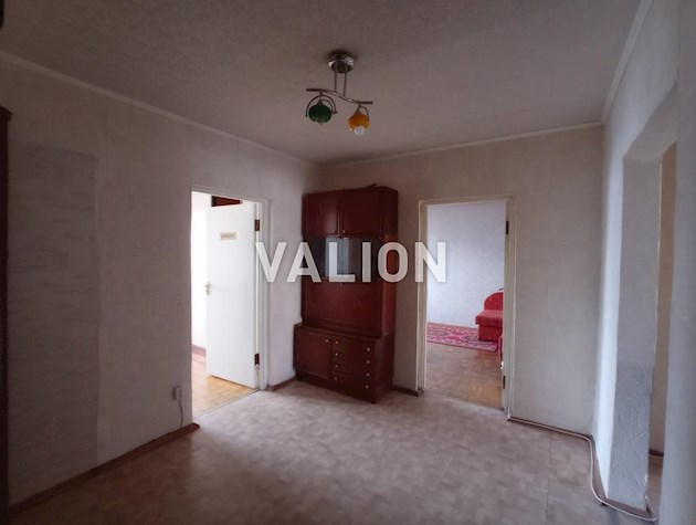 Продаж 3-к квартири вул. Ревуцького 29а