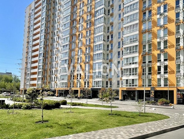 Продаж 3-к квартири просп. Берестейський 65д