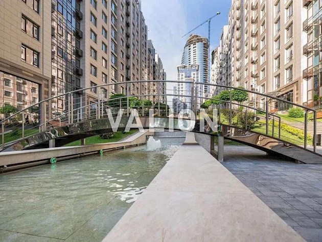 Продажа 4-к квартиры ул. Саперне Поле 5