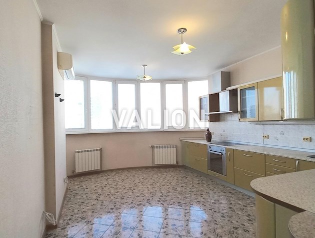 Продажа 2комнатной квартиры Урловская 21а Позняки Осокорки