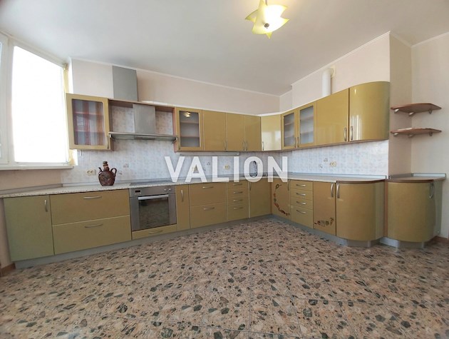 Продажа 2комнатной квартиры Урловская 21а Позняки Осокорки