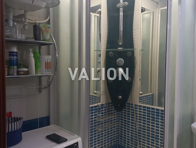 Продається 3-кімнатна квартира по вул. Щусєва 40, 3 хвилини до метро Сирець