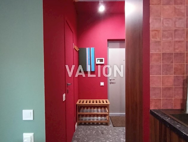 Продаж квартири-студії на Подолі, ЖК 044, вул. Кирилівська 37