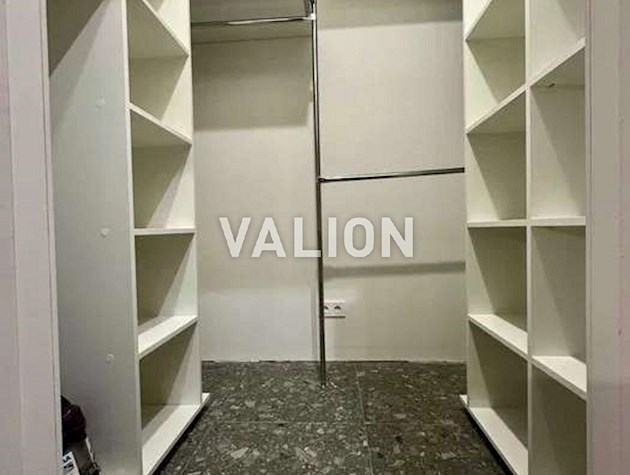 Продаж квартири-студії на Подолі, ЖК 044, вул. Кирилівська 37