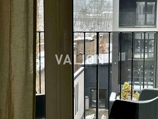 Продаж квартири-студії на Подолі, ЖК 044, вул. Кирилівська 37