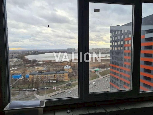 Продаж 2-к квартири вул. Братів Чибінєєвих 2