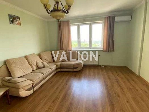 Продаж 2-кімнатної квартири на просп. Науки, 69