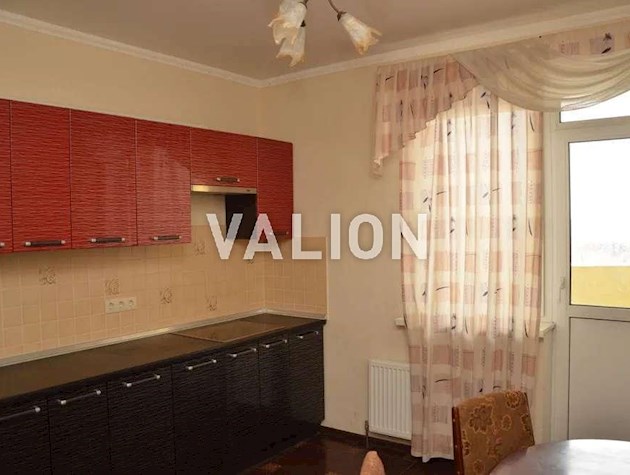 Продаж 2-кімнатної квартири на просп. Науки, 69