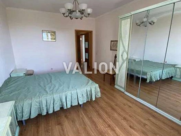 Продаж 2-кімнатної квартири на просп. Науки, 69