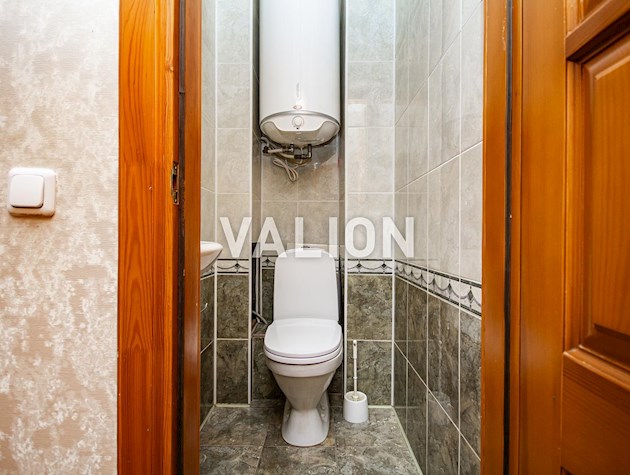 Продается 3-х комнатная квартира, в Деснянском районе, Троещина, ул. Лесковская 24