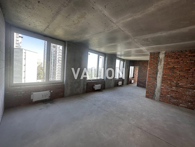 Продажа трехкомнатной квартиры 99,48 м² в ЖК «Новый Автограф» в Днепровском районе Киева