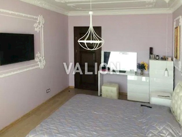 Позняки, Драгоманова 40е, 3-х кімнатна квартира Позняки