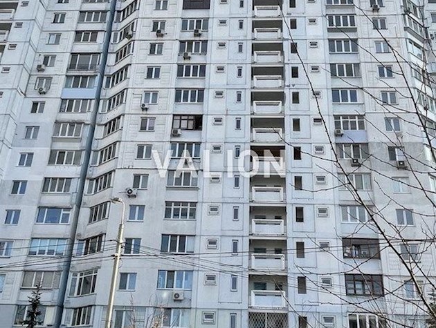 Продажа 3-х комн Деснянский р-н, ул. Милославская, 32/51А. АППС-люкс, год строительства — 2006