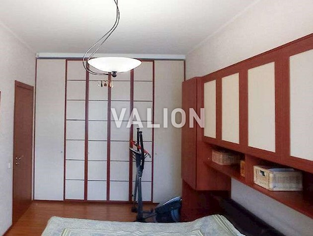 Продажа 3-комнатной квартиры на ул. Павла Загребельного, 28