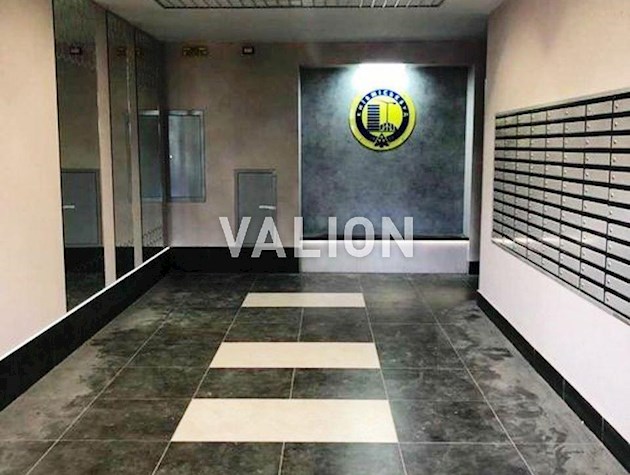 Продаж 3-кімнатної квартири вул. Кадетський Гай, 10, ЖК Медовий Солом’янський район