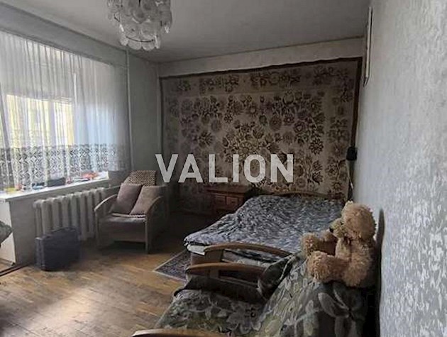 Продажа 4-комнатной квартиры на ул. Дачная, 53.