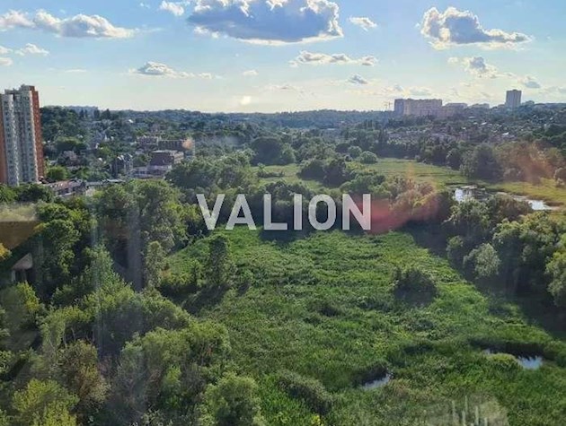 Продається 2-к квартира Ясинуватський пров.11, Голосіївський район