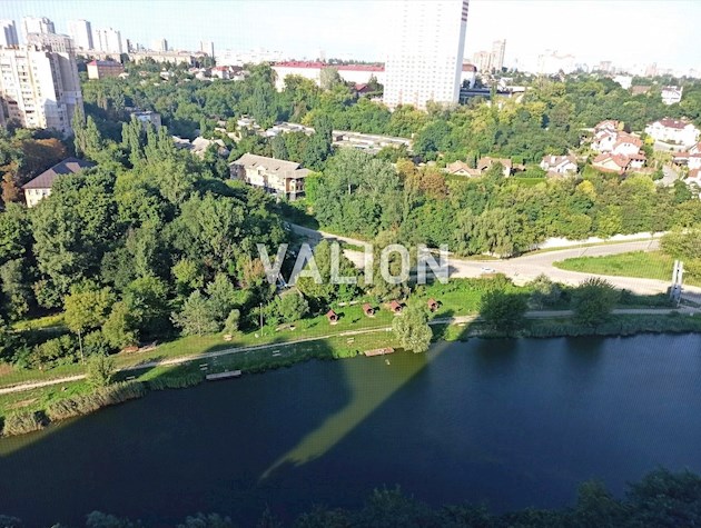 Продажа 3-к квартиры ул.Кадетский Гай 10, ЖК Медовый Соломенский район