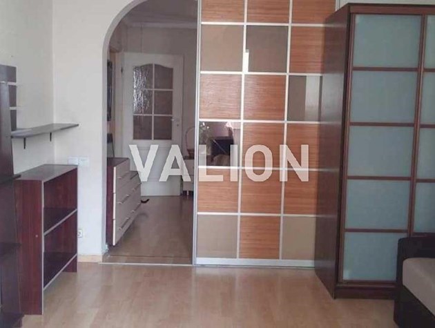 Продажа 4-х комнатной квартиры с ремонтом, ул. Кошица 9, метро Позняки