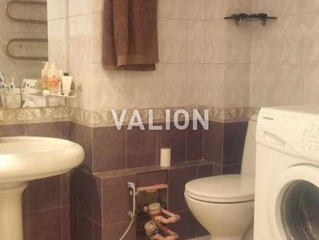 Продажа 4-х комнатной квартиры с ремонтом, ул. Кошица 9, метро Позняки