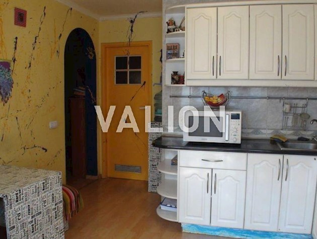 Продажа 4-х комнатной квартиры с ремонтом, ул. Кошица 9, метро Позняки