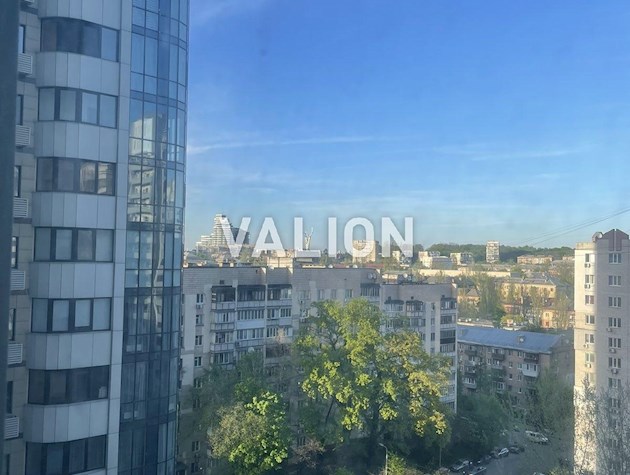 Продам 3-к квартиру в ЖК Новопечерський двірДрагомірова 2а