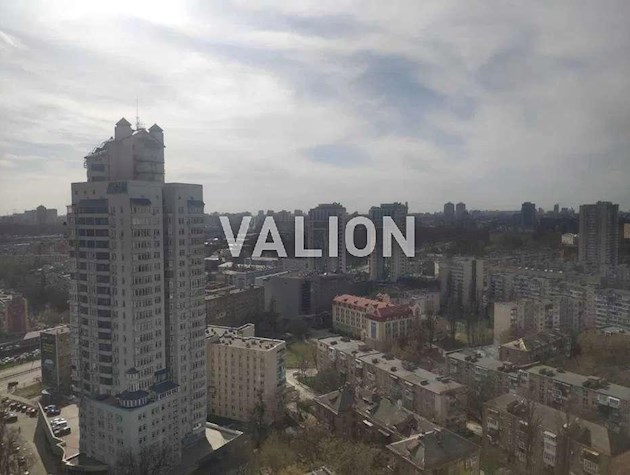 Продаж 1к. квартири вул. Кирило-Мефодіївська,10