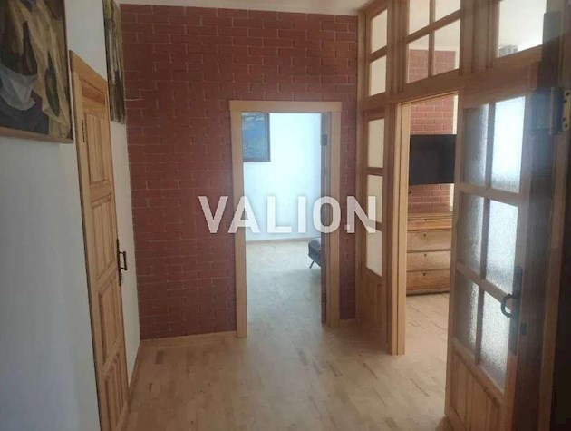 Продаж 1к. квартири вул. Кирило-Мефодіївська,10