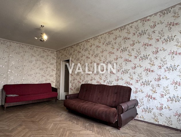 Продажа светлой 2-комнатной квартиры в тихом и уютном районе, расположенная на улице Василия Липковского.