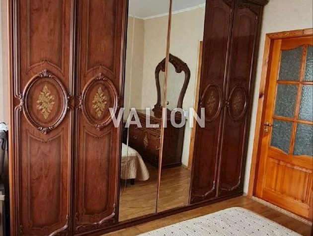 Продается 3к квартира 79 кв.м, пр-т Петра Григоренко 11А