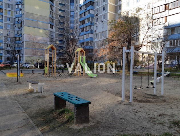 Продается 3к квартира 79 кв.м, пр-т Петра Григоренко 11А