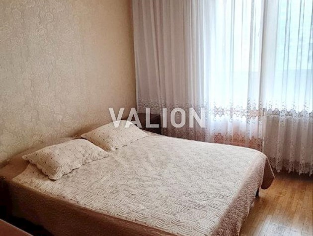 Продается 3к квартира 79 кв.м, пр-т Петра Григоренко 11А