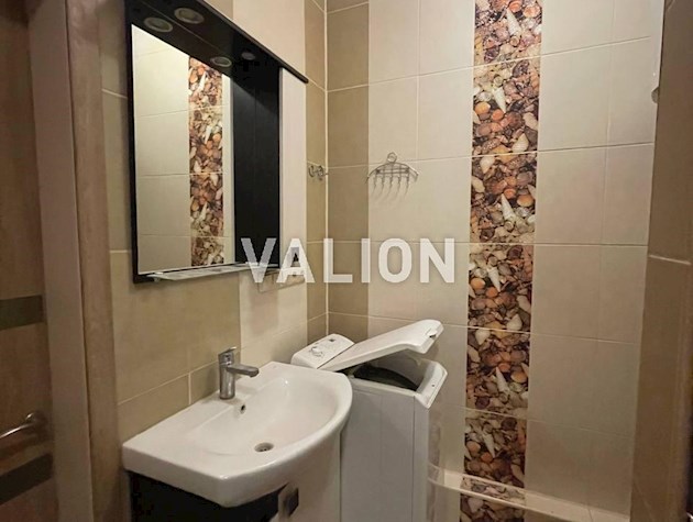 Продаж 2к квартири. вул Радунська 8/13, Троєщина, Деснянський рн., Лівий берег.