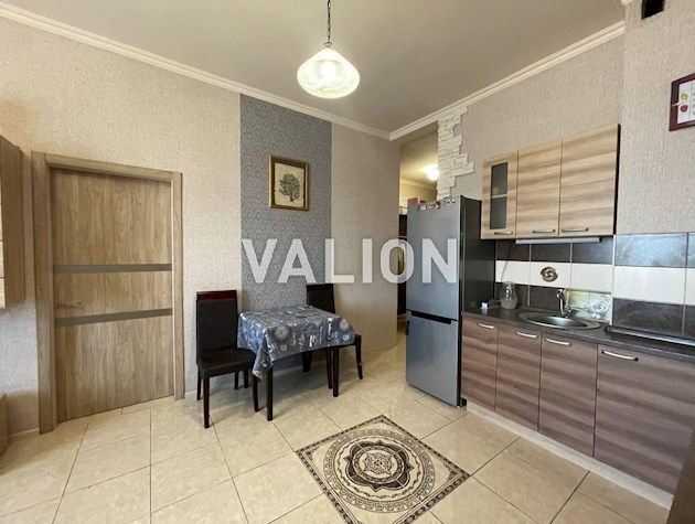 Продаж 2к квартири. вул Радунська 8/13, Троєщина, Деснянський рн., Лівий берег.