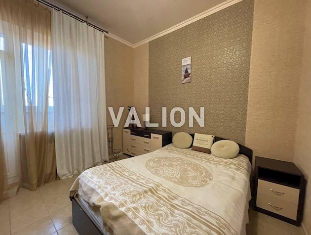 Продаж 2к квартири. вул Радунська 8/13, Троєщина, Деснянський рн., Лівий берег.