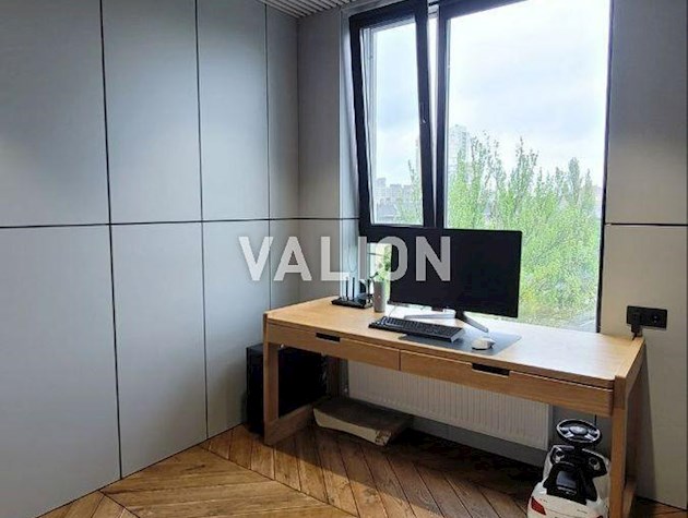 Продажа 2-комнатной квартиры в ЖК Метрополия Дарница