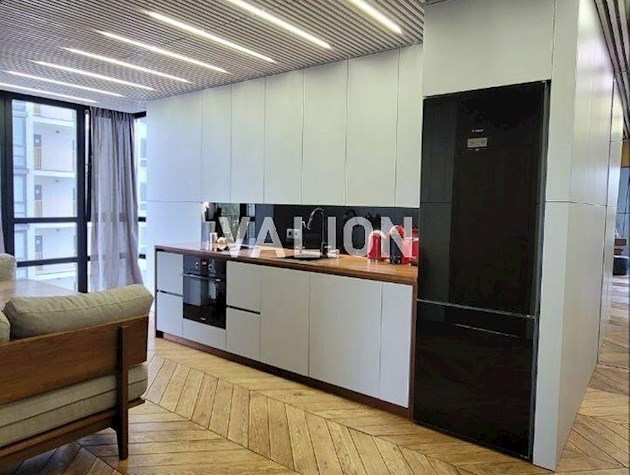 Продажа 2-комнатной квартиры в ЖК Метрополия Дарница