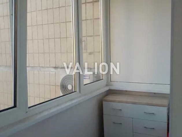 Продажа квартиры с ремонтом, Виноградарь, ул. Н. Ужвий 8