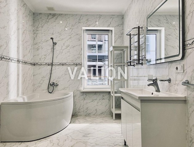 Продажа 3к.квартиры в Botanik House, ул. Болсуновская, 21/23.