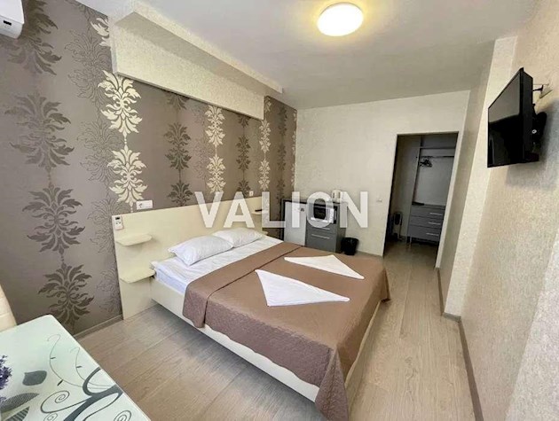 Продается 2-комнатная квартира на ул. Драгоманова, 2А