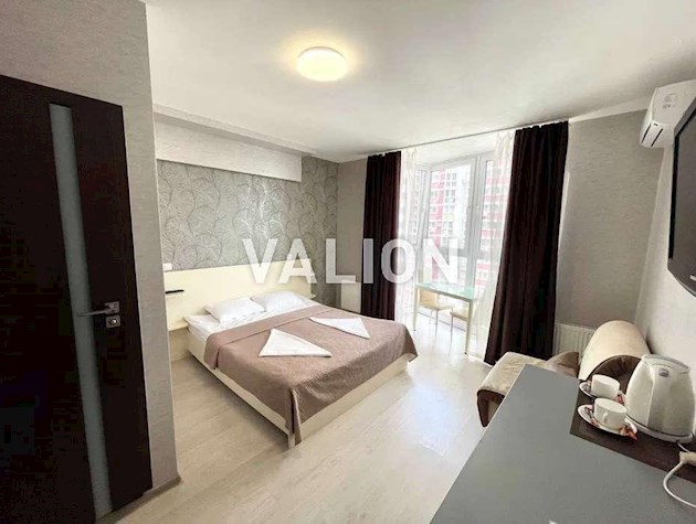 Продается 2-комнатная квартира на ул. Драгоманова, 2А