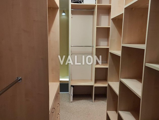 Продажа 4-к квартиры ул. Юрия Кондратюка 7