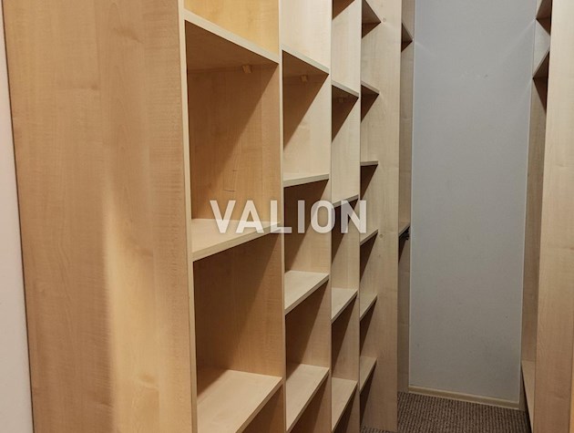 Продажа 4-к квартиры ул. Юрия Кондратюка 7