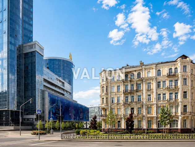 Продажа в центре Киева 3 комнатную квартиру в центре на улице Эспланадная 2