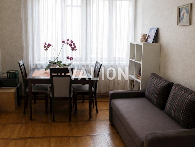 Продажа в центре Киева 3 комнатную квартиру в центре на улице Эспланадная 2