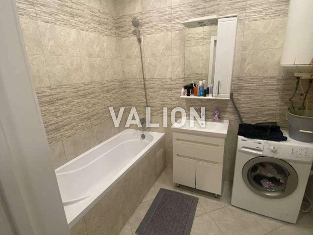 Продаж 1-кімнатної квартири по вул. Ростиславська (Рибалка Маршала), 5б ЖК Elyseum