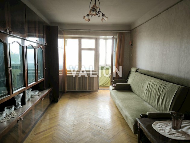 Продам без% 2к квартиру Харківське шосе 21