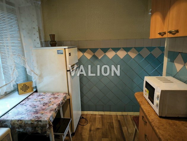 Продам без% 2к квартиру Харківське шосе 21