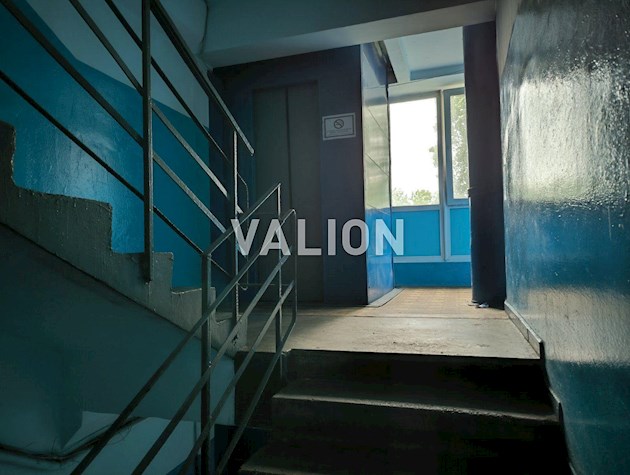 Продам без% 2к квартиру Харківське шосе 21